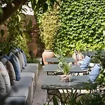 Almayer Art & Heritage Adults Only And Dependance 酒店