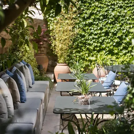 Almayer Art&heritage Adults Only Hotel&dépendance Hotel