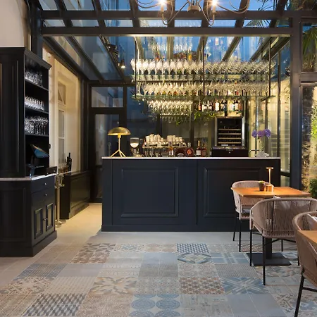 Almayer Art & Heritage Adults Only And Dependance Hotel