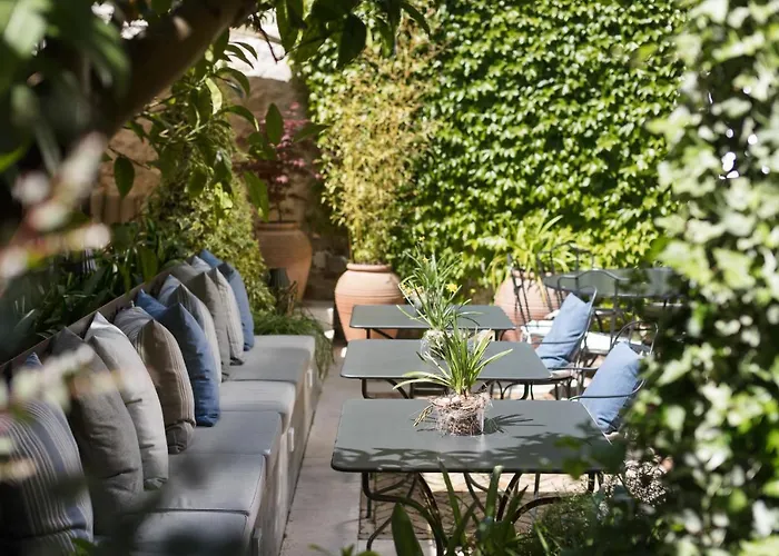 Almayer Art & Heritage Adults Only And Dependance Hotel